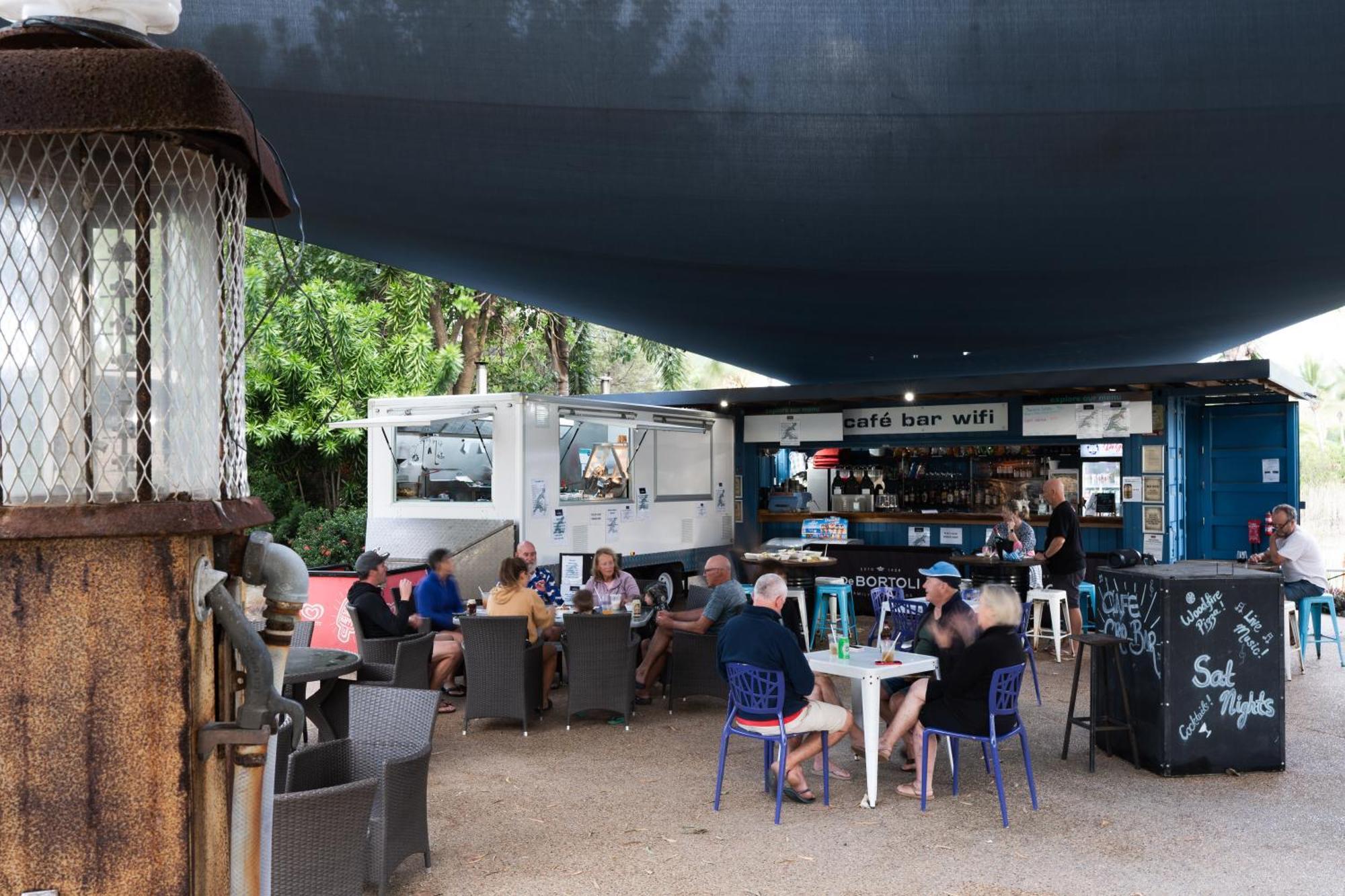 Tasman Holiday Parks - Rollingstone エクステリア 写真